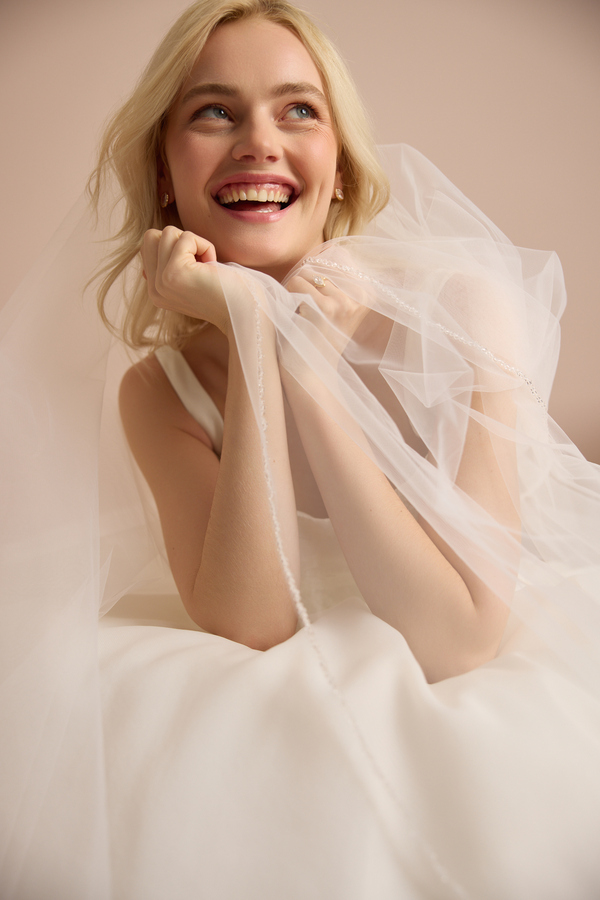 CRYSTAL EDGE FOLD-OVER VEIL