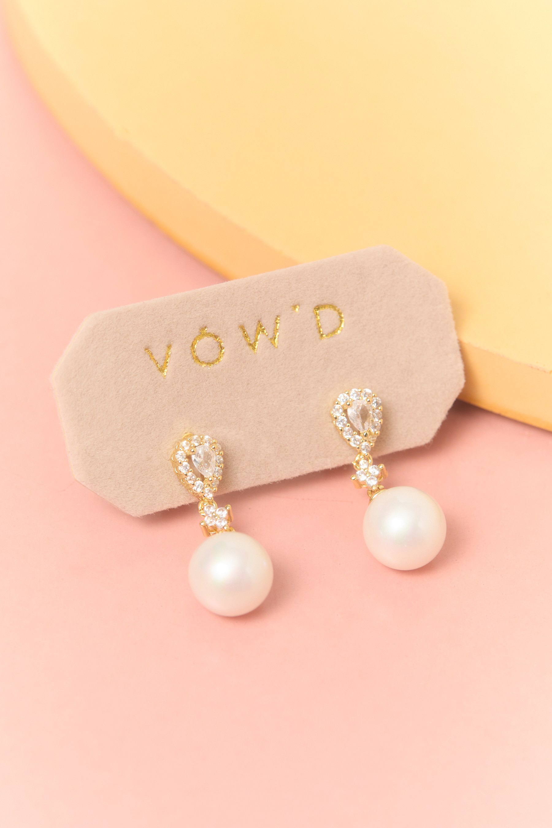 SERENE PEARL DROPS Detail 2