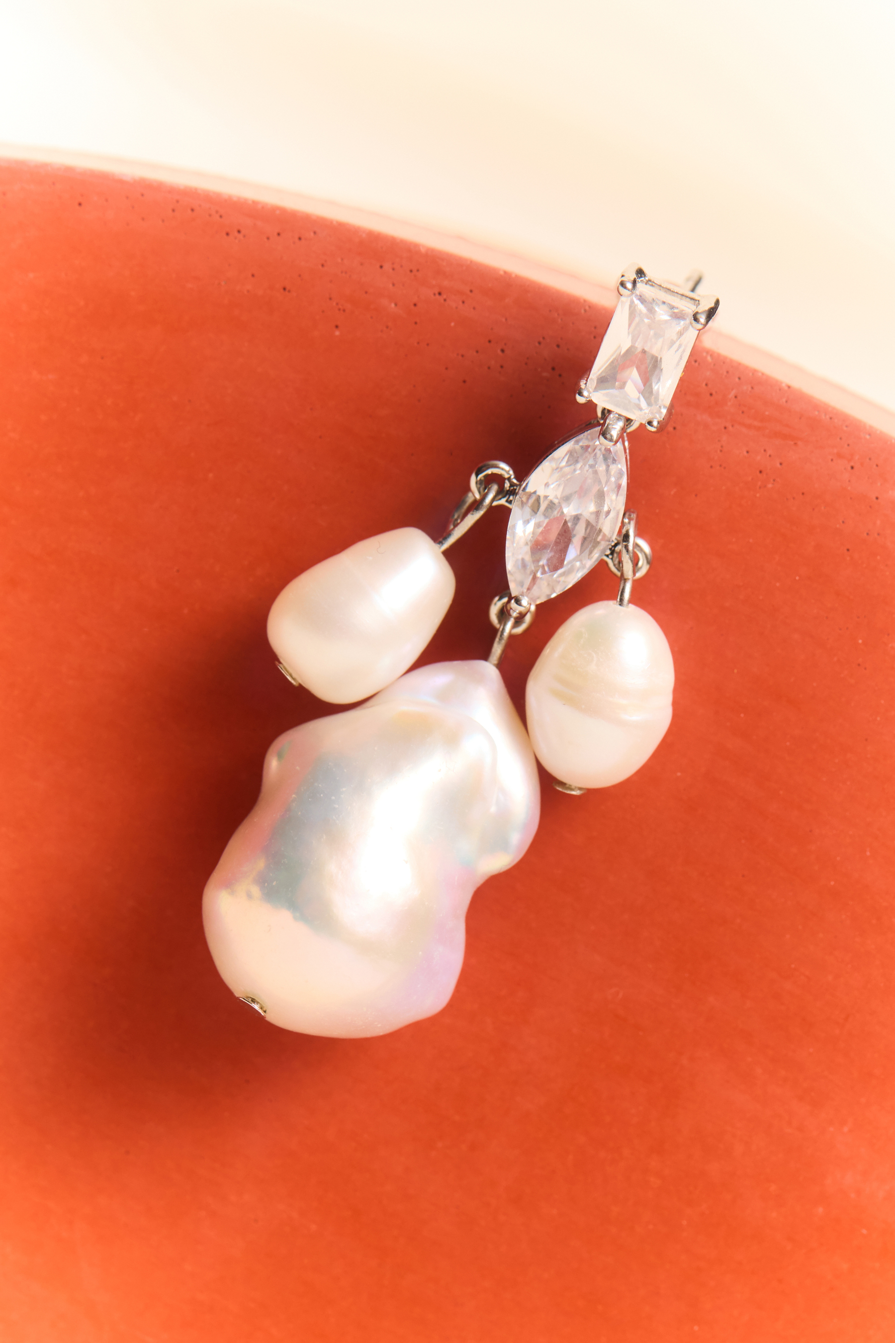 CRYSTAL BAROQUE DROPS Detail 2