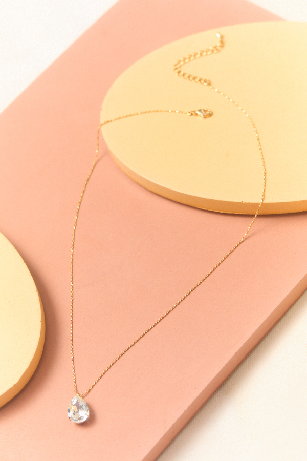 TEARDROP NECKLACE