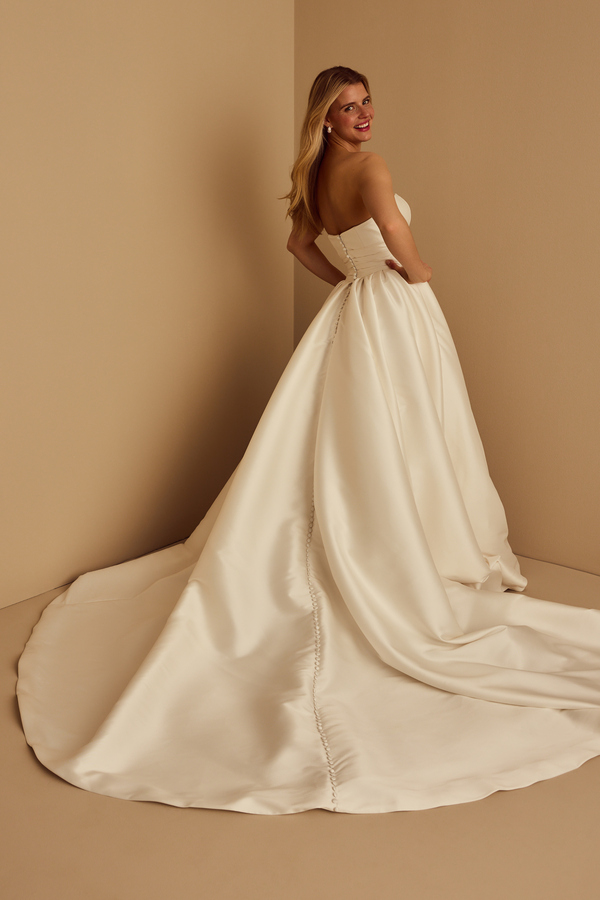 CAMEO DRESS