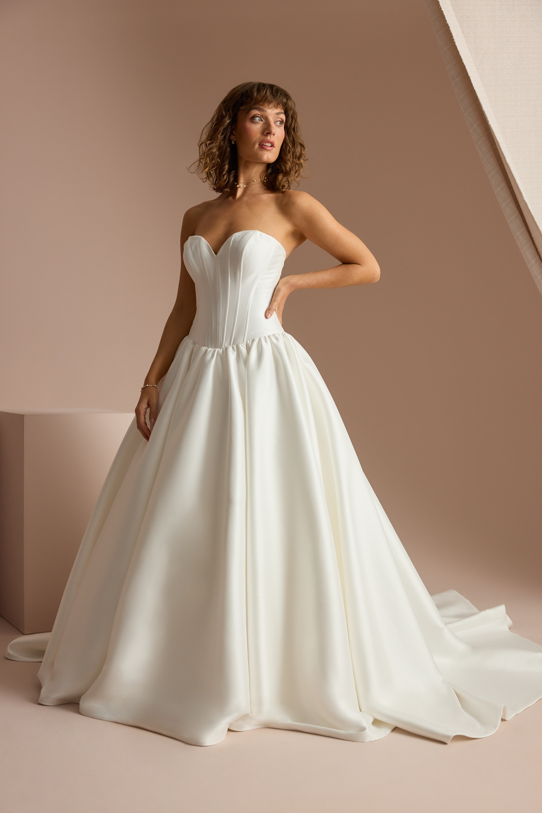 CRESCENT DRESS Detail 2