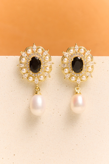 VINTAGE PEARL DROPS