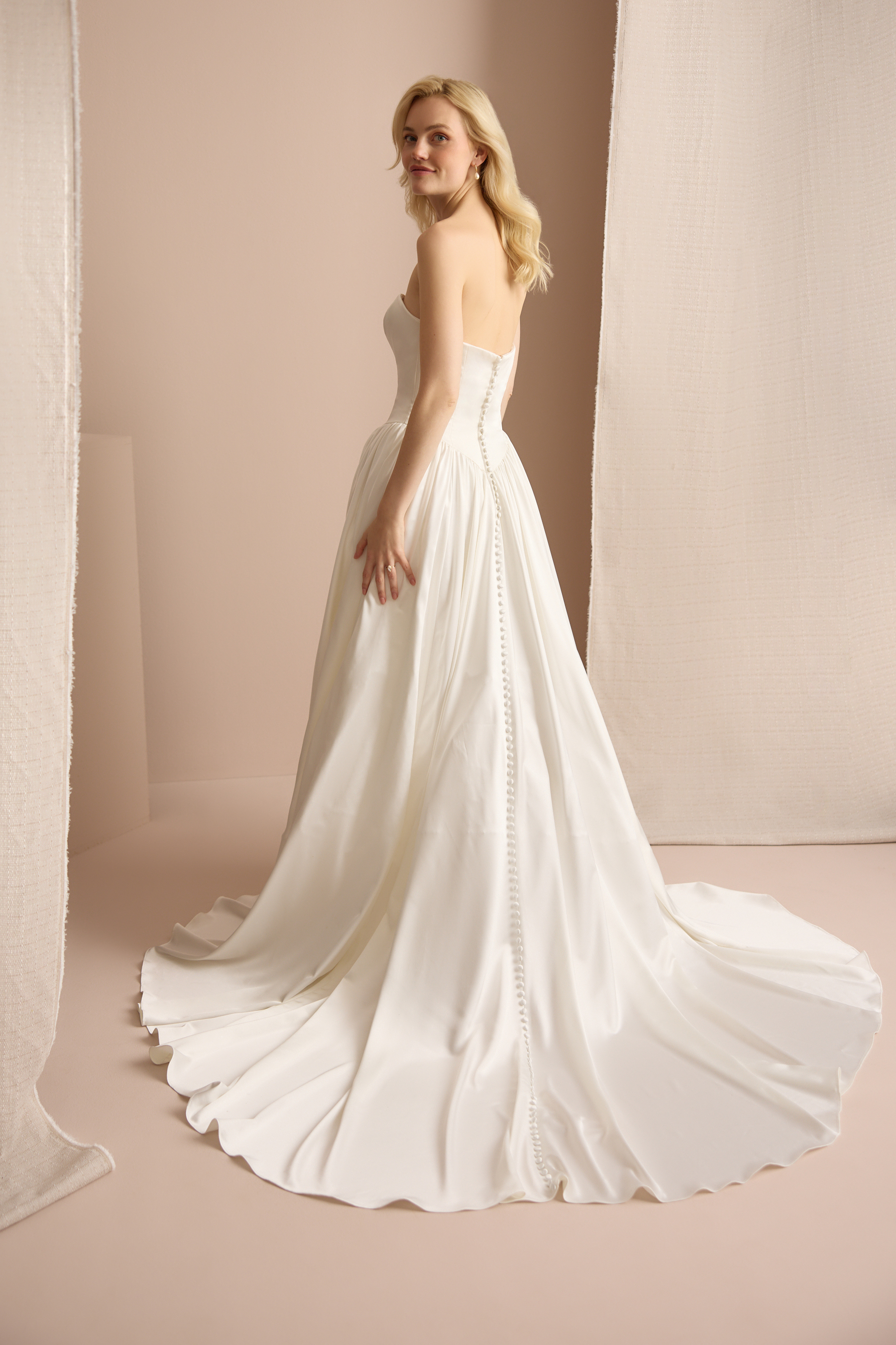 MOKA DRESS Detail 3