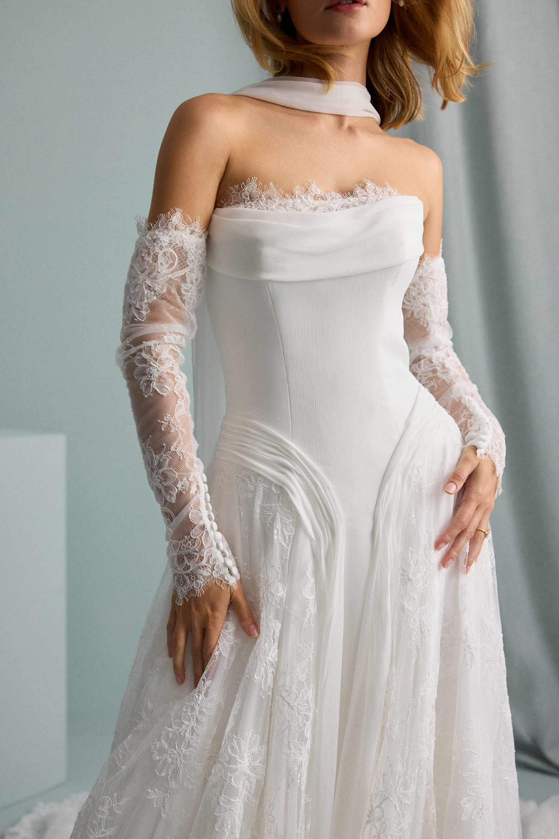SAGRADA DRESS Detail 1