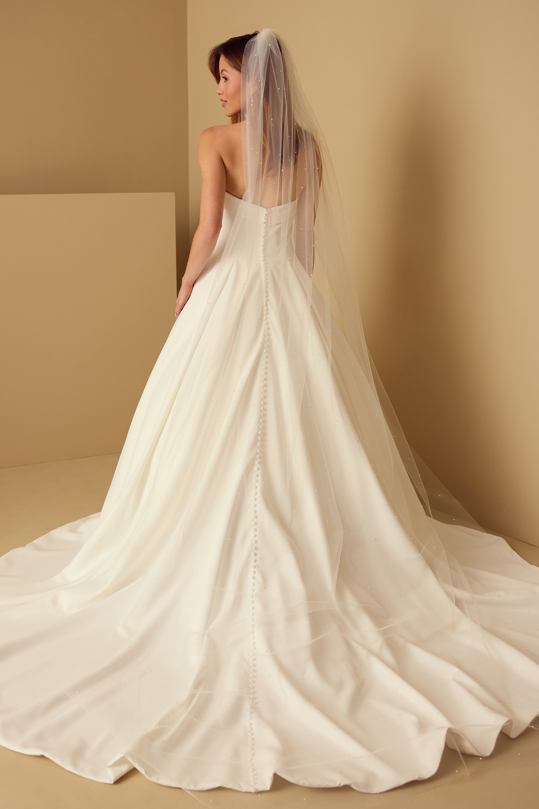 CLASSIC PEARL VEIL Detail 1