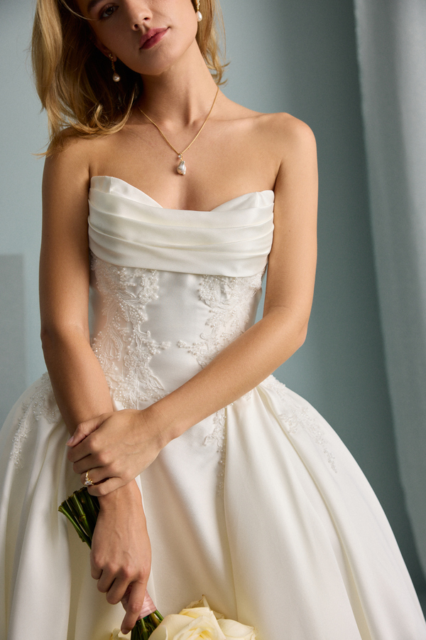 EMPIRE DRESS