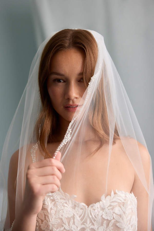 ART DECO SCALLOPED VEIL