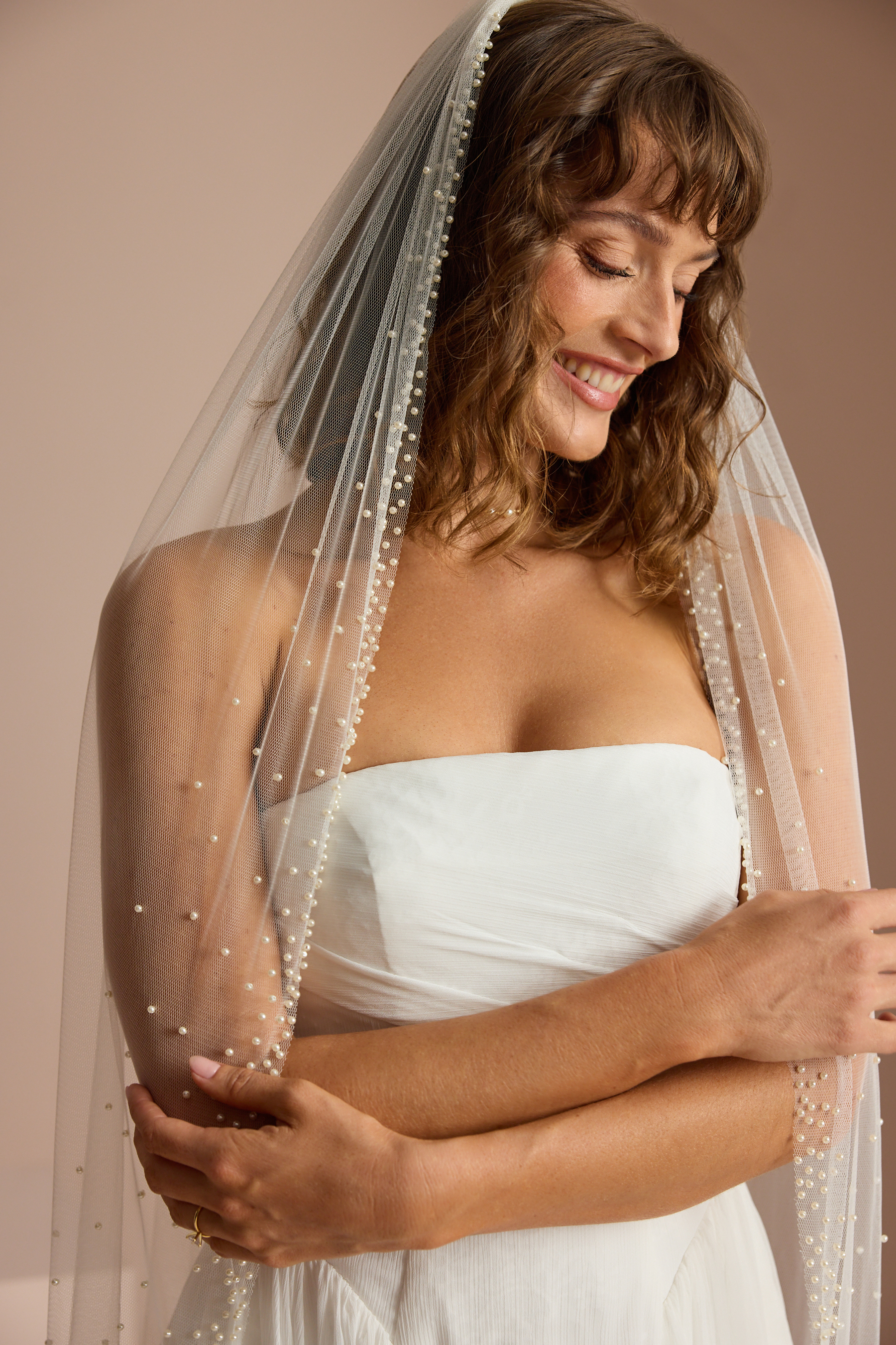 LUXE PEARL EDGE VEIL Detail 4