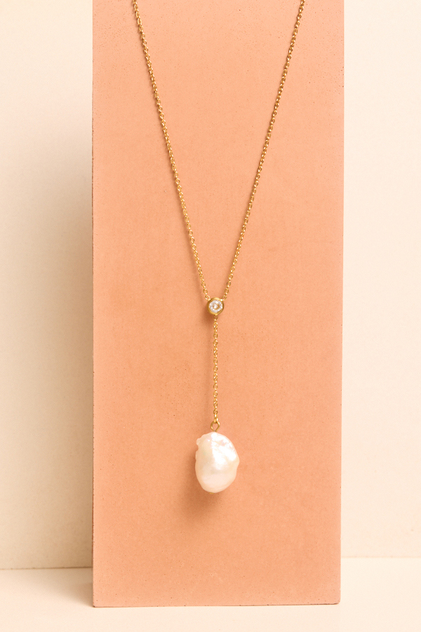 CRYSTAL BAROQUE LARIAT