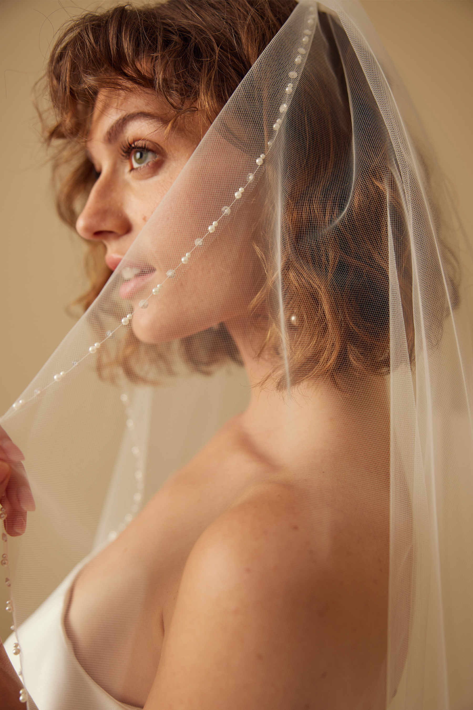 PEARL & SHINE VEIL Detail 2