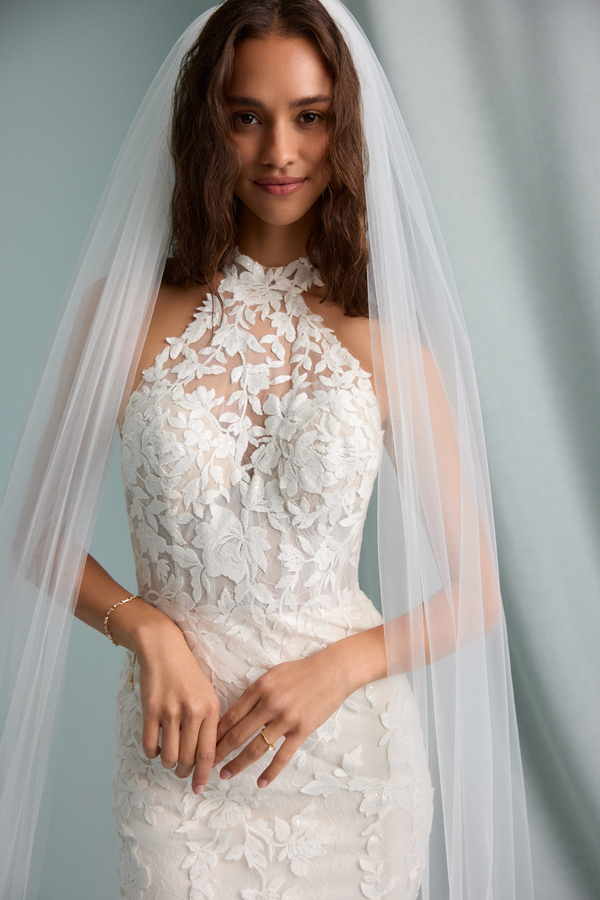 FLOURISHING BEADED VEIL