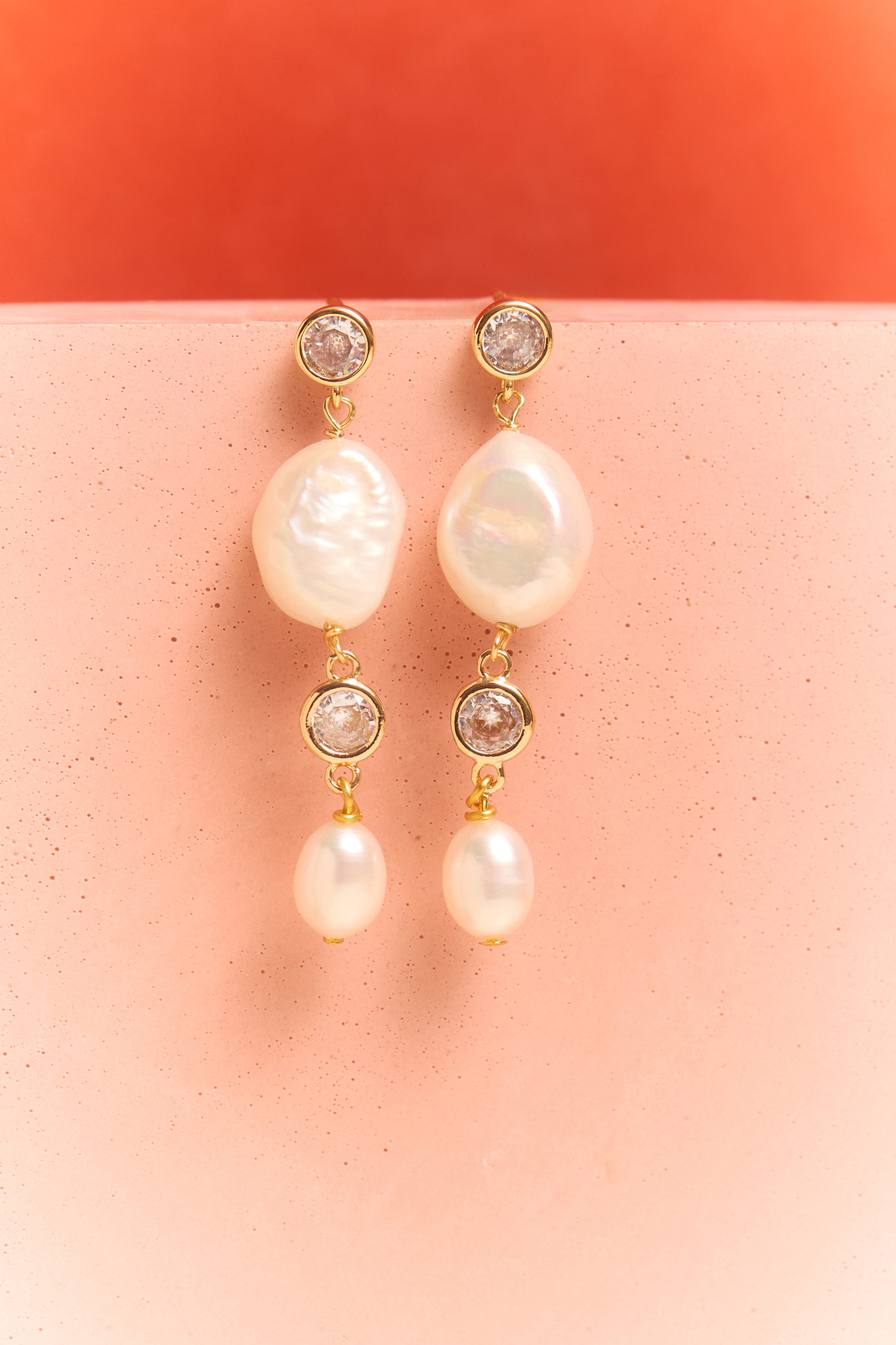PEARL CRYSTAL DROPS Detail 1