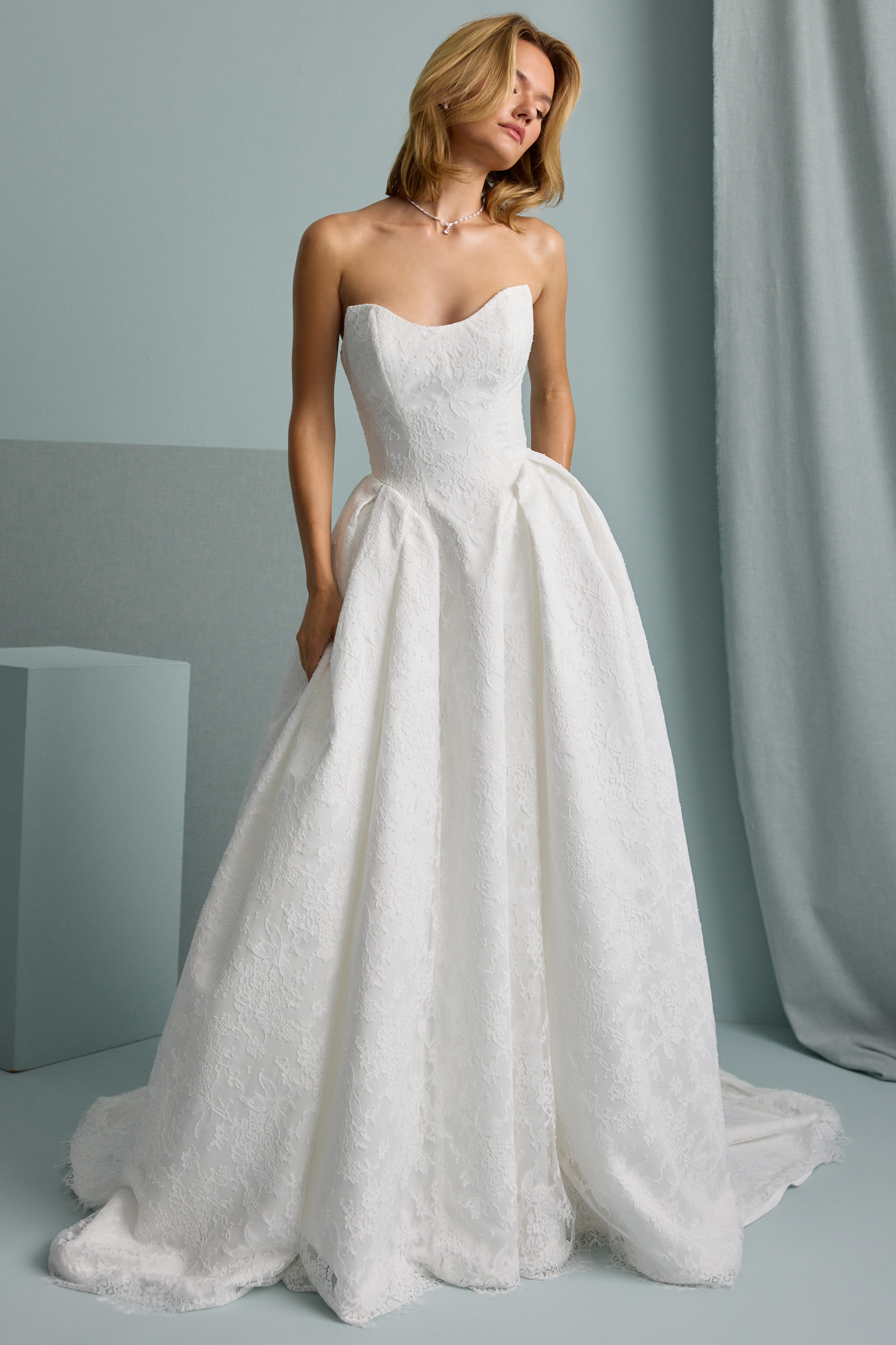 RAINIER DRESS Detail 2