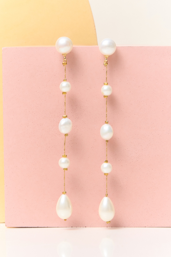 LINEAR PEARL DROP EARRINGS