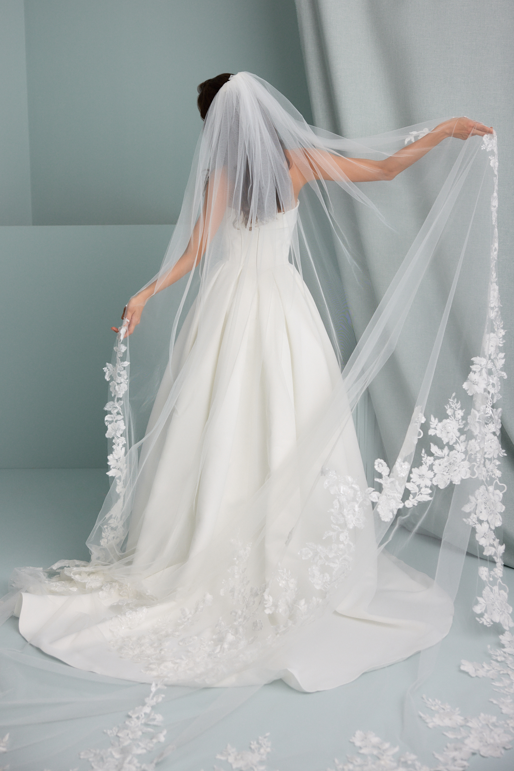BLOSSOM LACE VEIL Detail 5