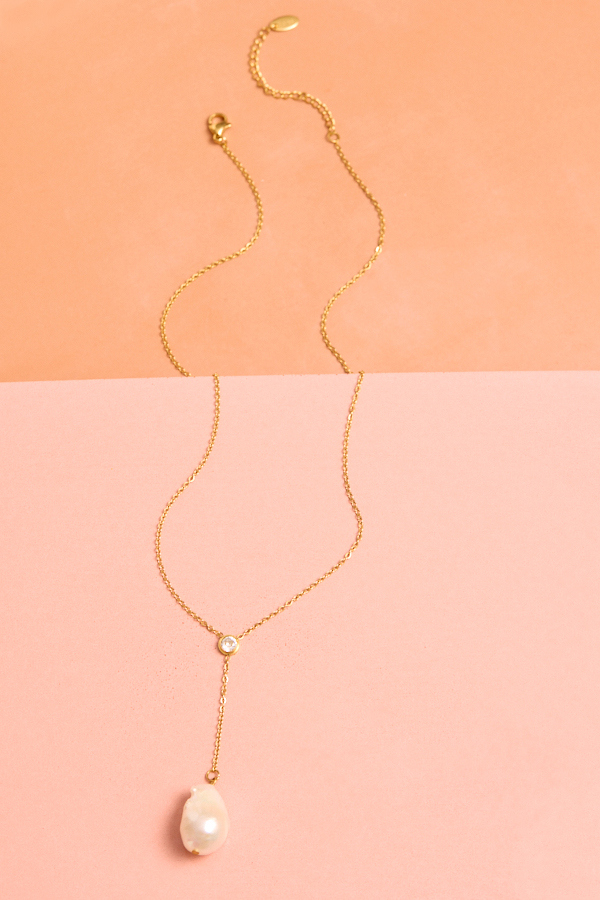 CRYSTAL BAROQUE LARIAT