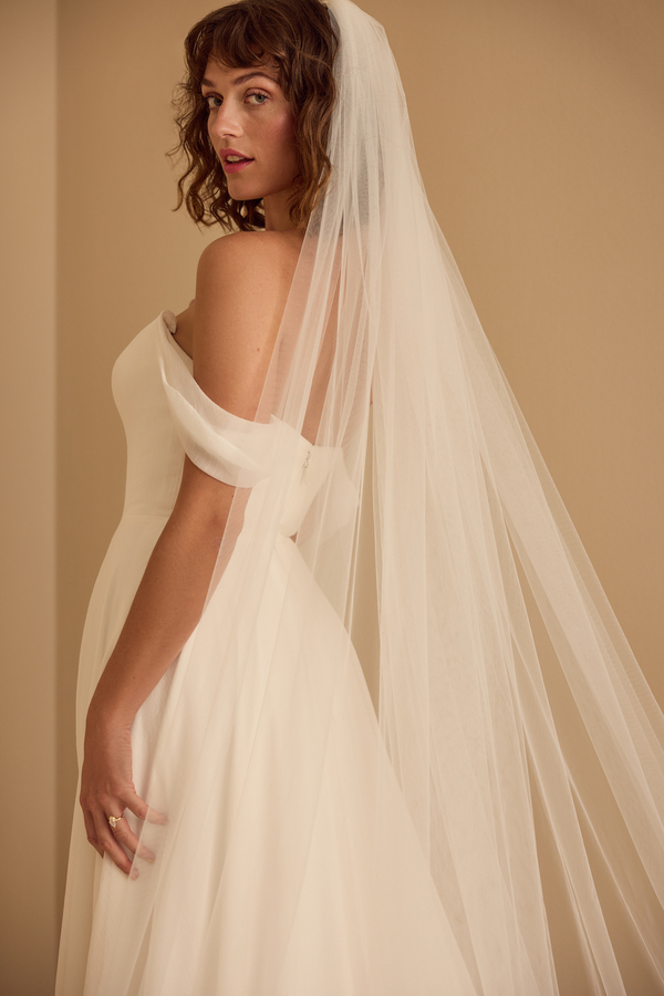 SHIMMER ROSE VEIL