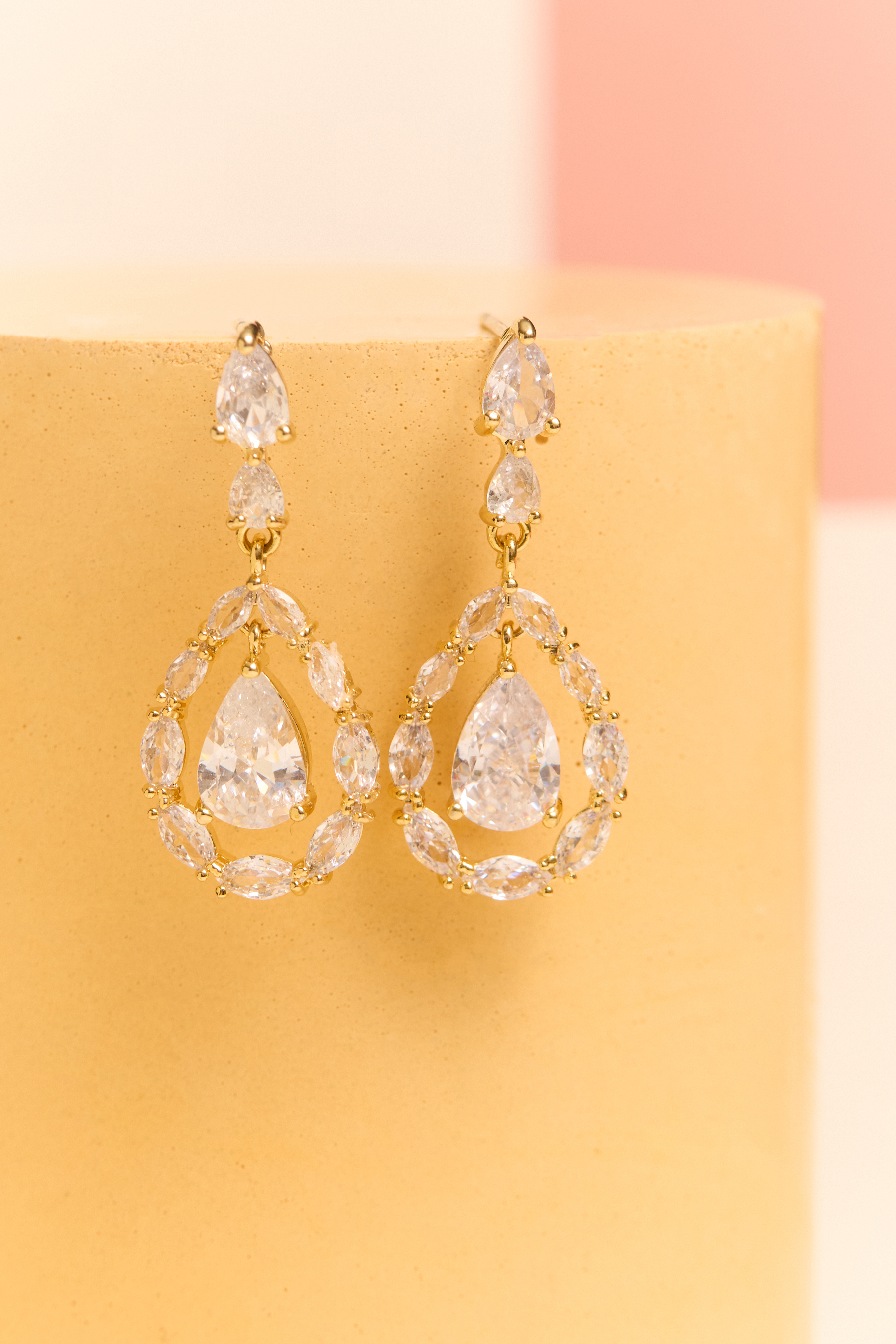 CRYSTAL HALO DROPS Detail 1