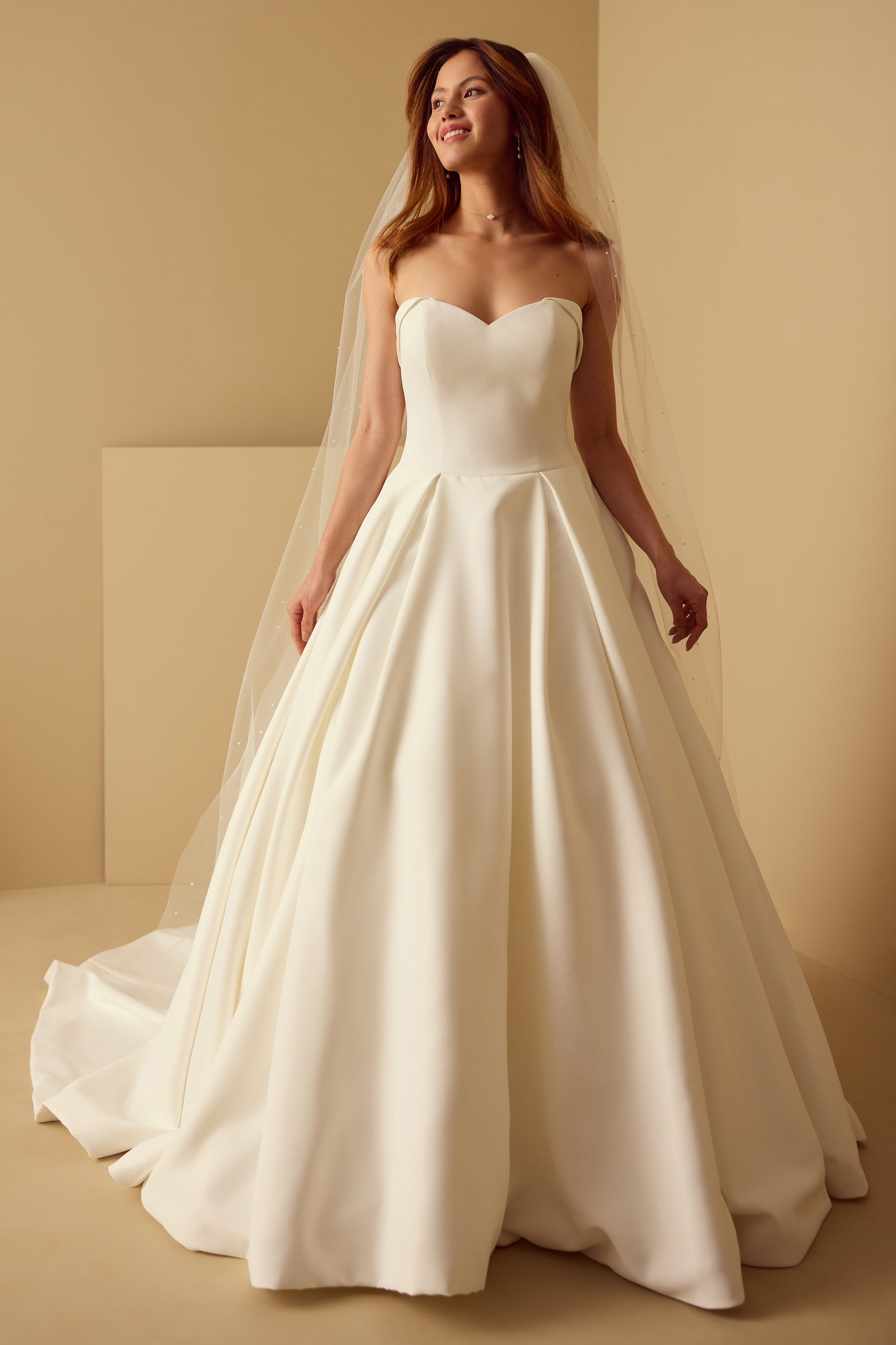 CLASSIC PEARL VEIL Detail 2