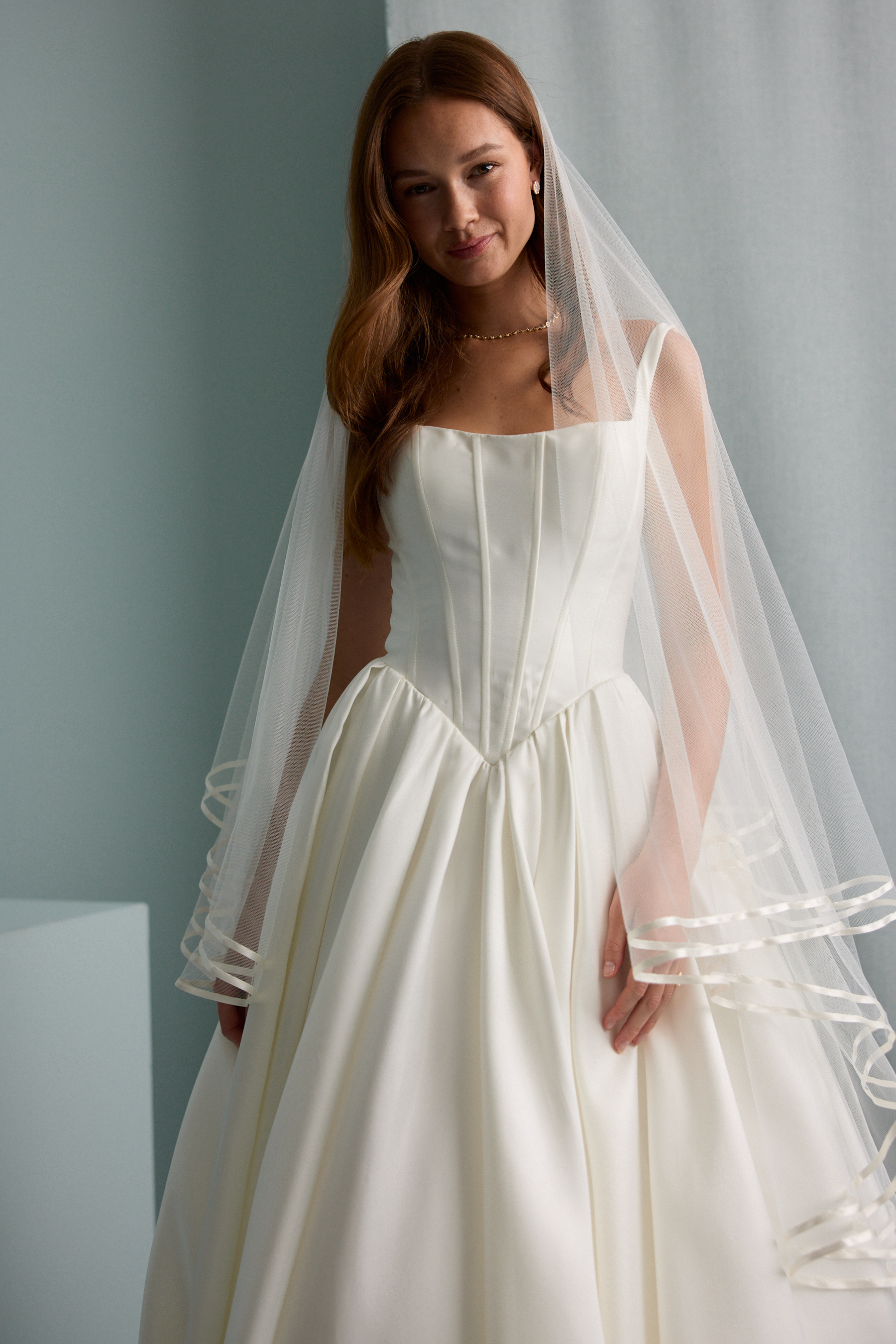 LUXE SATIN TRIM VEIL Detail 4