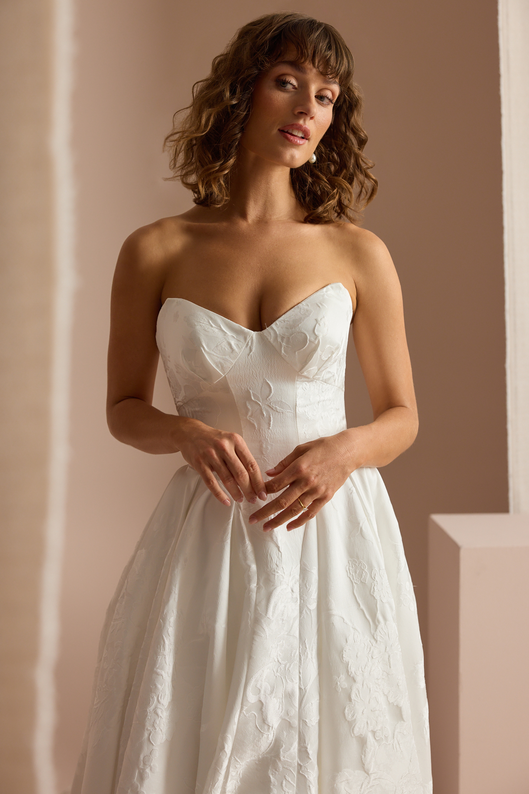 BOURBON DRESS Detail 1