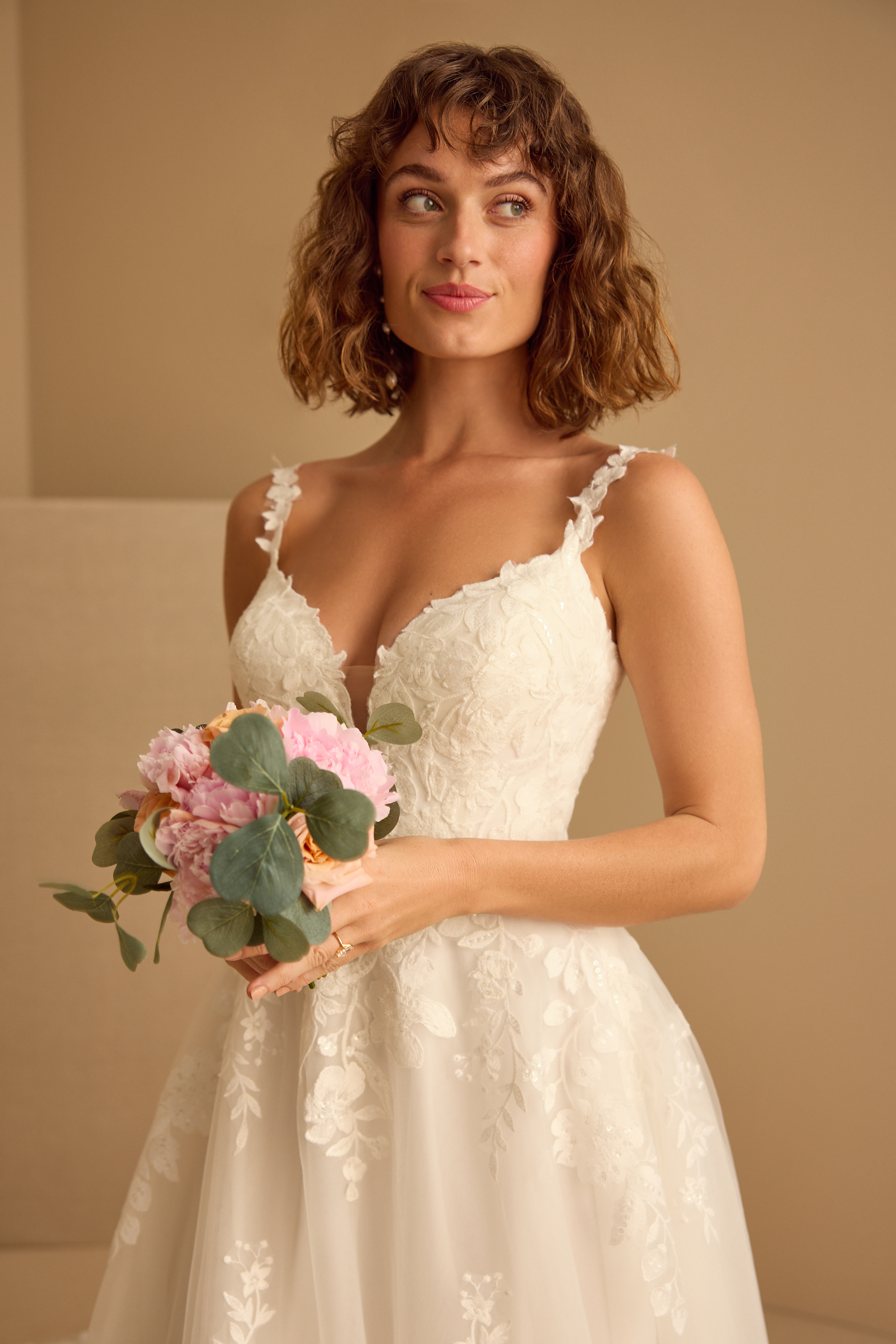 BLUSHING DRESS Detail 1