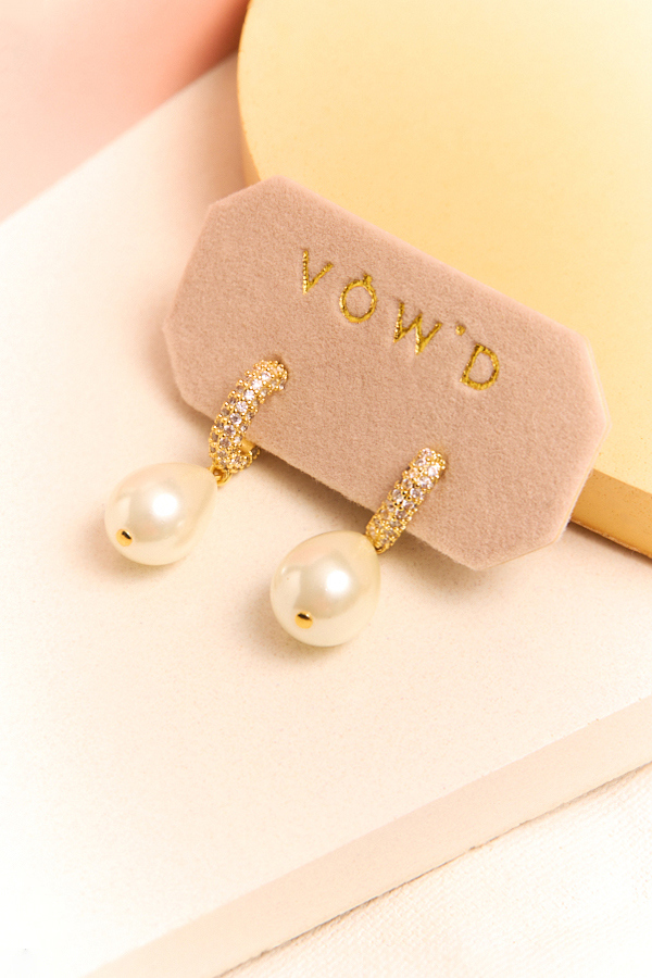 CRYSTAL PEARL TEARDROP EARRINGS